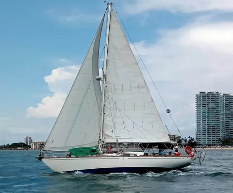 The Columbia 38 under full sail